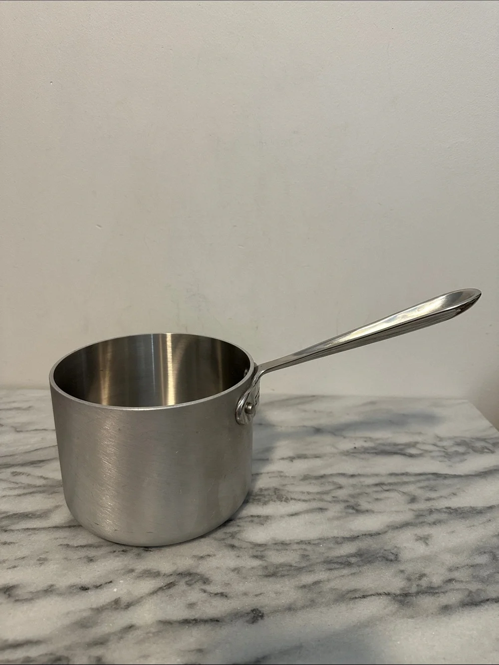 All clad mc2 brushed Stainless Steel 2Qt Saucepan made in USA
